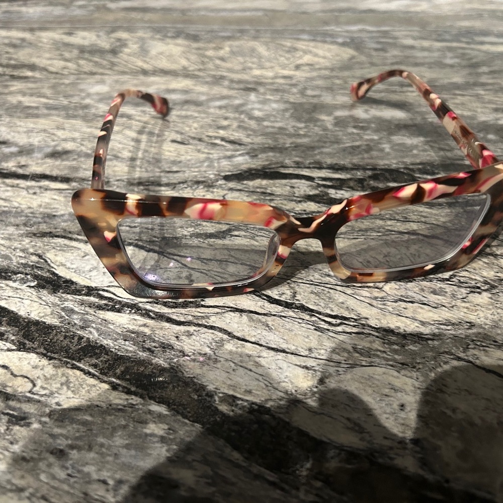 Tortoise Shell Cat-Eye Glasses Frames Only - image 7